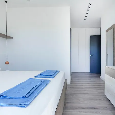 Ardiaca By Interhome Cambrils